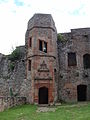 Madenburg Kernburg mit Philippsbau/Treppenturm