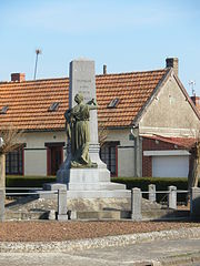 Le monument aux morts.