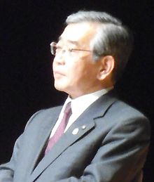 Governor Shimane Zenbe Mizoguchi. In the case of a symposium of the Kojiki, I photographed it at Meiji university.jpg