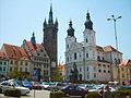 Marktplatz mit Jesuitenkirche und Schwarzem Turm