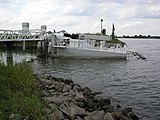 Drijvend gemaal De Pannerling in het Pannerdensch Kanaal