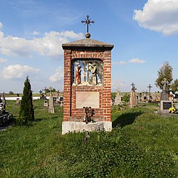 Капличка на католицькому кладовищі