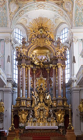 Maître-autel de l'église Saint-Pierre de Munich.