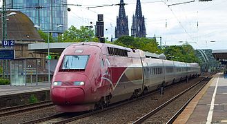 Thalys traversant la gare de Cologne Messe/Deutz.