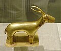 Figurine d'animal à cornes, en or