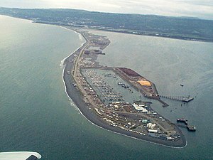 English: Aerial view of Homer Spit and Homer H...