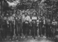 サアロア族の婦女子たち