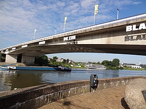 Nelson-Mandela-Brücke