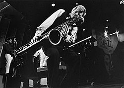 Gerry Mulligan by Erling Mandelmann.jpg