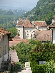 Jongieux Château de La Mar 5.JPG