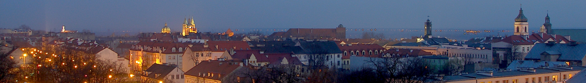 Panorama grada u sumrak