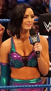 Vignette pour Peyton Royce