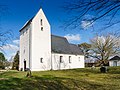 Kirche (mit Ausstattung), Kirchhofsmauer, Kirchhofstor, Grufthaus und bedeutende Grabmäler (Einzeldenkmale zu ID-Nr. 09305114)