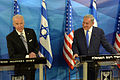 Biden va Isroil bosh vaziri Benjamin Netanyahu (9-mart 2016-yil, Quddus)