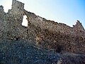 Detalle de un lienzo de muralla en Moya (Cuenca), correspondiente al Segundo Recinto. Siglo XIII.