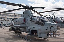 AH-1Z Viper at the 2011 Paris Air Show, with its 4-blade main rotor and longer engine exhaust ducts Bell AH-1W SuperCobra Le Bourget 20110624.jpg