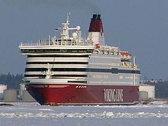 Alus alkuperäisessä värityksessään Helsingissä talvella 2003.