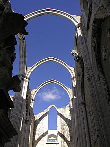 The ruins of the Carmo Convent, which was destroyed in the Lisbon earthquake. Convento do Carmo ruins in Lisbon.jpg