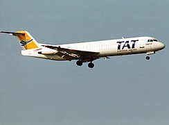 Fokker 100 de la TAT Euroepan Airlines en 1992 à Zurich (Suisse)