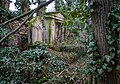 Alter Friedhof: historische Gruftanlage