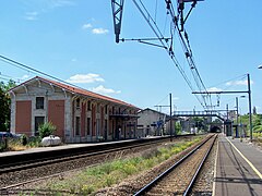 Vue en direction de Bordeaux, pont piétonnier et tunnel (juin 2009)