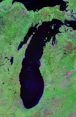 Озеро Мичиган Landsat Satellite Photo.jpg