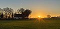 Die Friedhofskapelle in Nammen zum Sonnenaufgang, Kreis Minden-Lübbecke