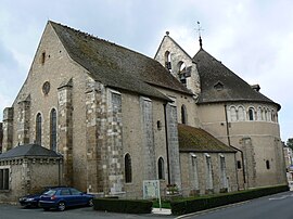 Saint-Jacques-le-Majeur-Baziliko