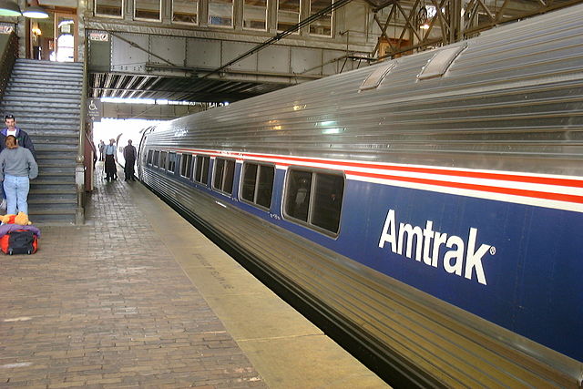 Amfleet cars on the eastbound Three Rivers in Harrisburg in 2002