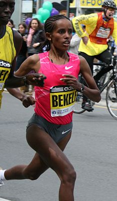 Безунеш на Бостонском марафоне в 2009 году