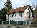 Wohnhaus in offener Bebauung