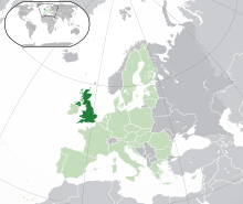 歐洲大陸西北方向的兩個島嶼，其中標示的是較大的島嶼和較小島嶼的東北側。