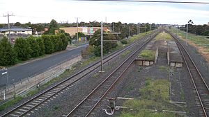 Paisley railway platform, Melbourne, Victoria.jpg