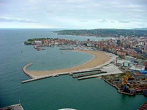 Visitar asturias en 5 dias. Playa de Gijón