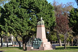 Busto de Samuel Blixen.