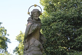 Detail sochy sv. Jana Nepomuckého ve Svijanech