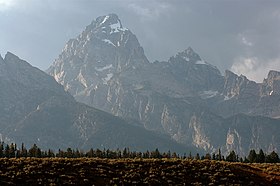 Grand Teton au centre et mont Owen à sa droite.