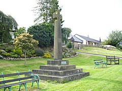 The Boer War Memorial, Hurst Green - geograph.org.uk - 506052.jpg