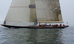 Sailing under mainsail and genoa jib