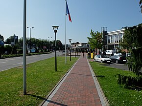 Улица в центре Ваттиньи
