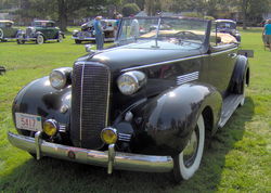 Cadillac Series 70 Convertible Coupe (zweitüriges Cabriolet, 1937)