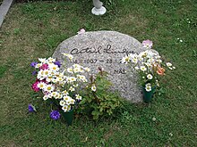 Lindgren gravesite