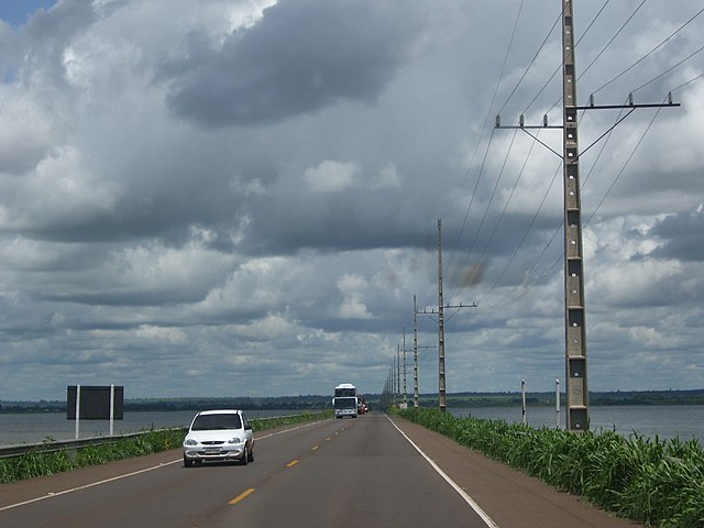 Região do aterro do Rio Paraná, na divisa MS-SP