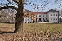 Palace in Broniewice