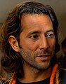 Henry Ian Cusick è Tommy Volker