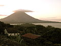 Vista desde Finca Magdalena en Altagracia. El volcán Concepción al fondo.