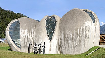 07/11: Església de Pedra de Cazis, als Grisons (Suïssa).
