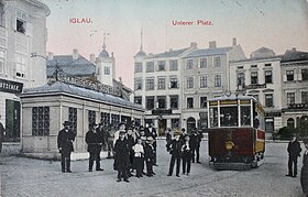 Tramo ĉe la fina haltejo sur la placo en Jihlava (post 1909)