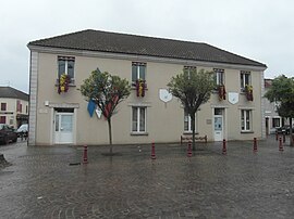The town hall in Chevry-Cossigny