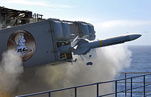 RIM-7 Sea Sparrow - ID 070813-N-4166B-041.jpg